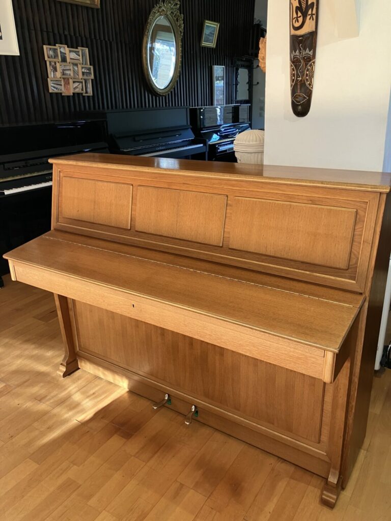 PIANO DROIT SAUTER